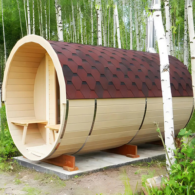 Sauna aus rotem Zedernholz mit Fass Wasserdampf Traditionelle Holzsuna